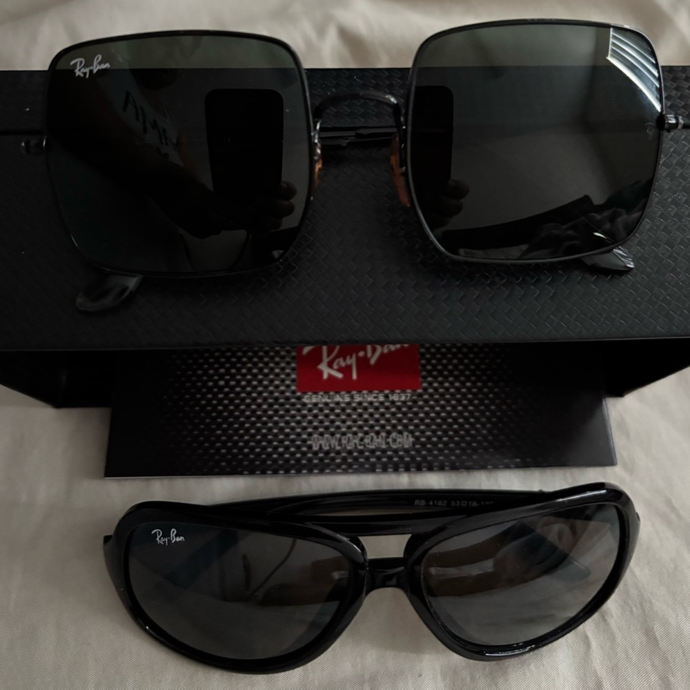 🎊🎊But 1 get 1 Half Off🎊🎊His & Hers Ray-Ban Black Sunglasses Duo🕶️